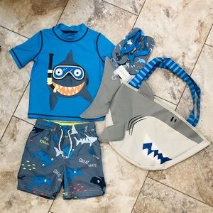 🦈NWOT 4T Toddler Boys Bundle Shark Swim Set🦈